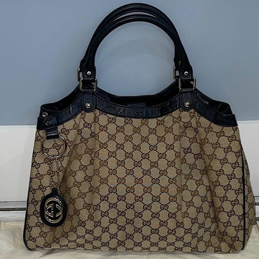 EUC 🖤🤎as NEW‼️Authentic GUCCI GG Canvas Medium Sukey Tote. Style:211944/150792